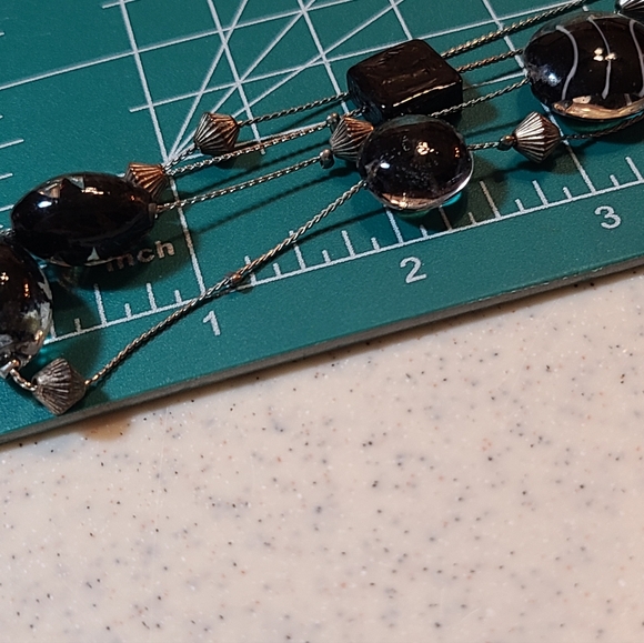 Glass BLACk Beads Necklace for sale - Picture 10 of 13